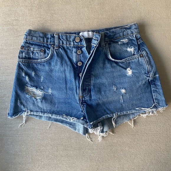 The Cody High-Rise Cut Off - Picture 1 of 3